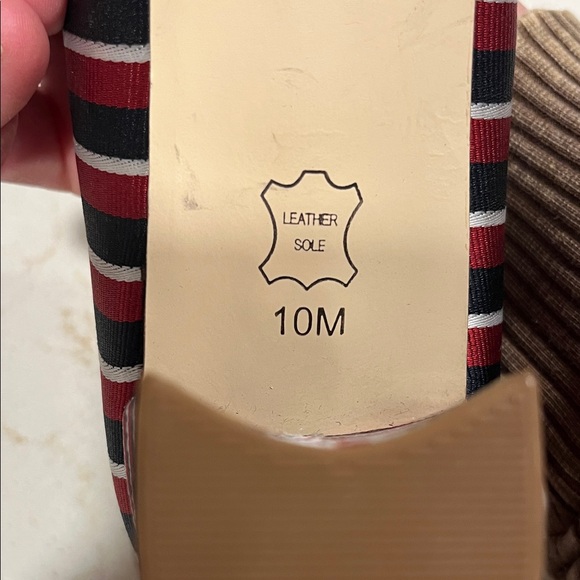 Talbots Chic Navy and Red Striped Heels - Picture 3 of 6